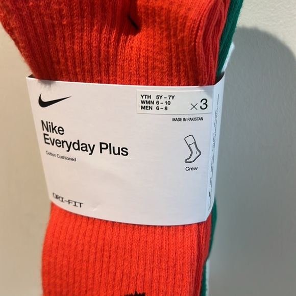 FIRM PRICE Nike Everyday Plus Cushioned Socks - Picture 6 of 8